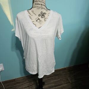 Alternative White V-Neck Short Sleeve Tee